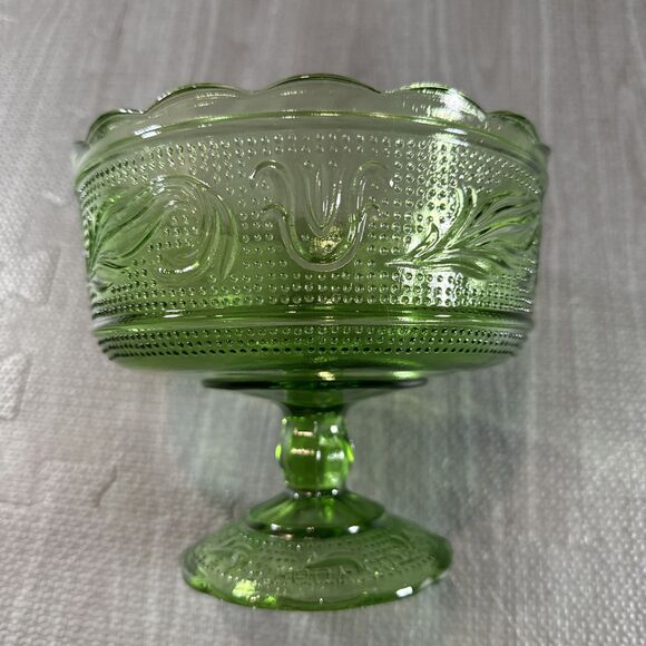Vintage EO Brody Cleveland Ohio Green Glass Pedestal Candy Dish Mid Century - Picture 1 of 3